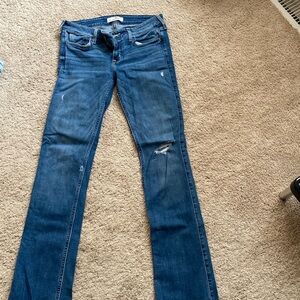Hollister jeans. Lightly worn. Size 3R
